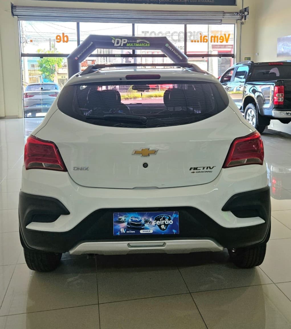 Chevrolet Onix Activ 1.4 2017 — foto 5