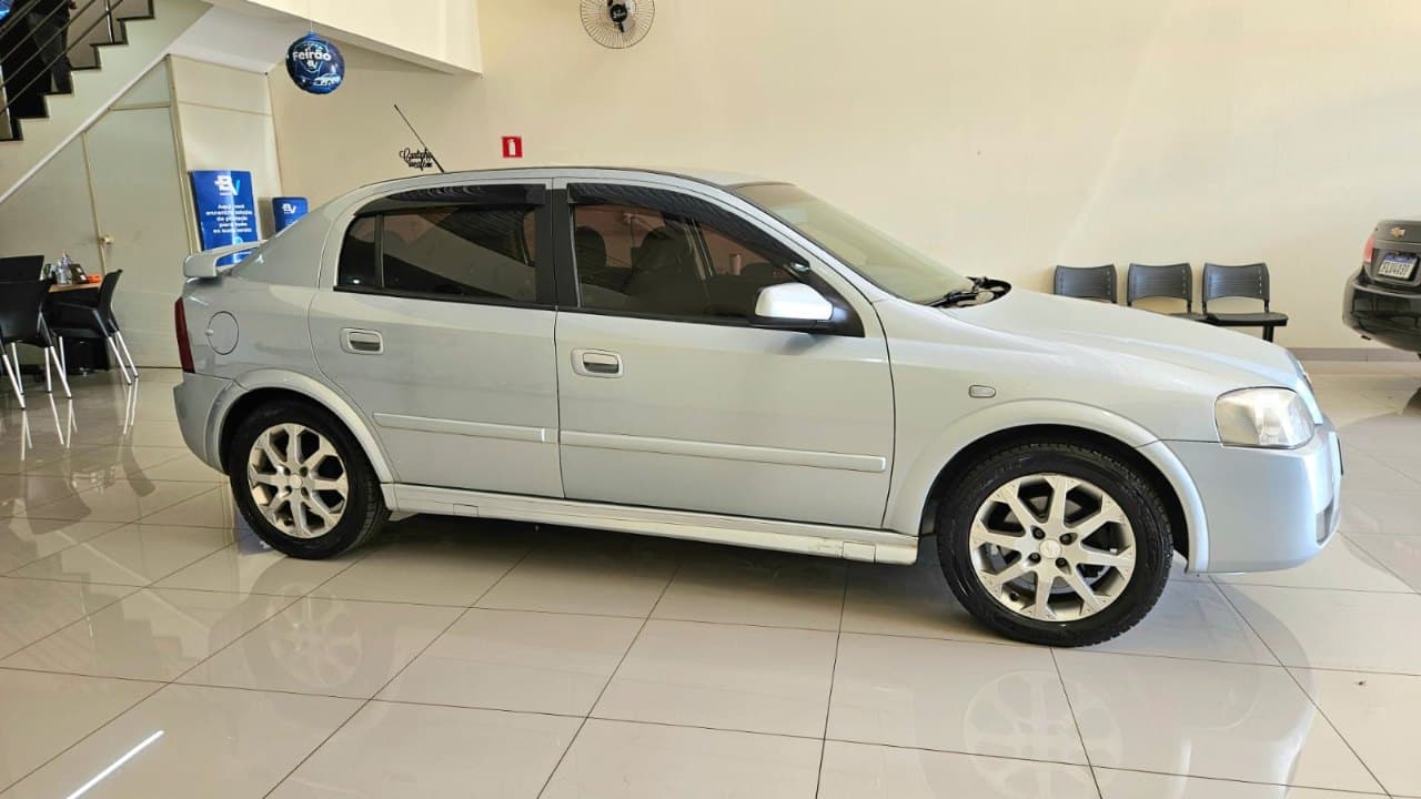 Chevrolet Astra Advantage 2.0 2011 — foto 2