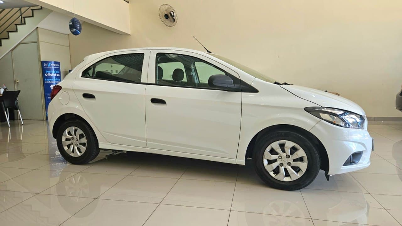 Chevrolet Onix Joy 1.0 2020 — foto 2