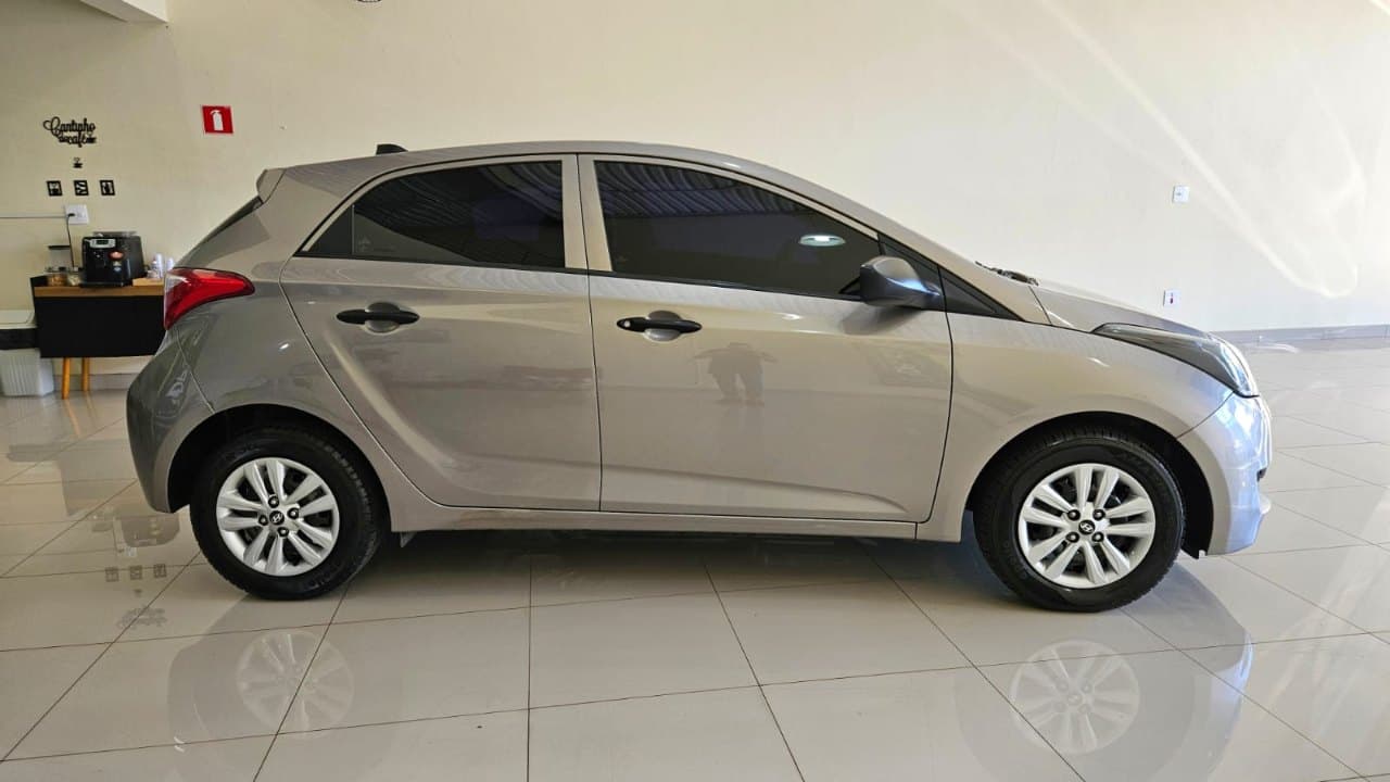 Hyundai HB20 Comfort 1.0 2017 — foto 2
