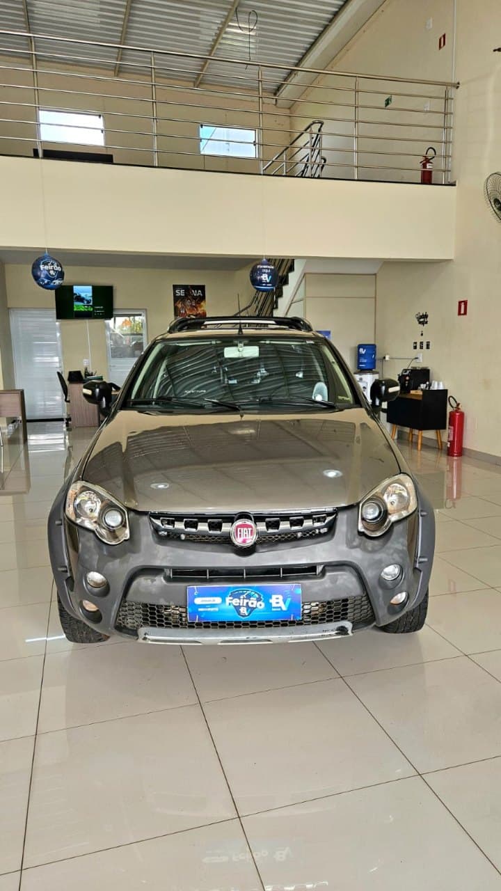 Fiat Strada Adventure 1.8 2013 — foto 1